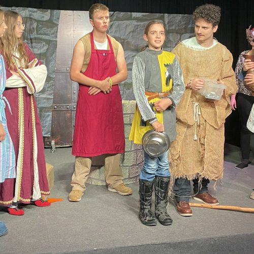 Arme Ritter zugeschnitten